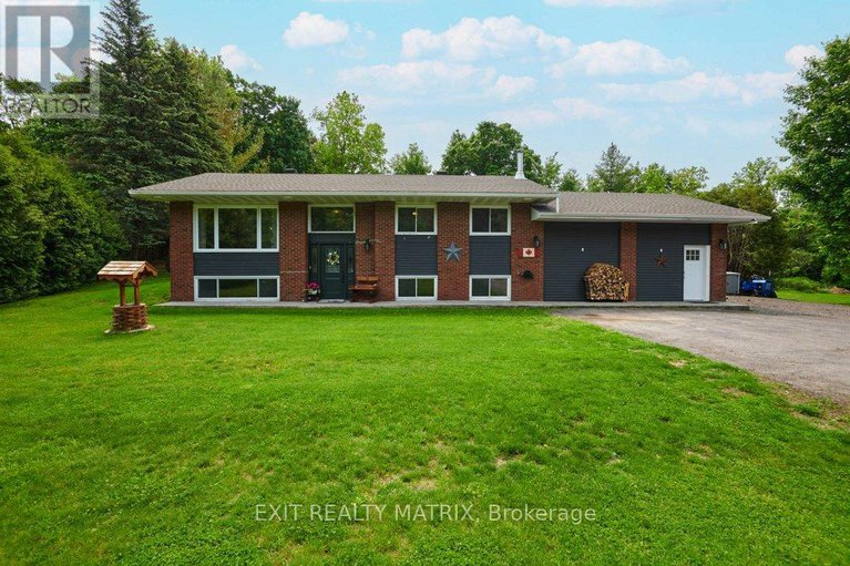 28424099/8296-corlyon-street/metcalfe/ottawa/ontario/K0A2P0_1