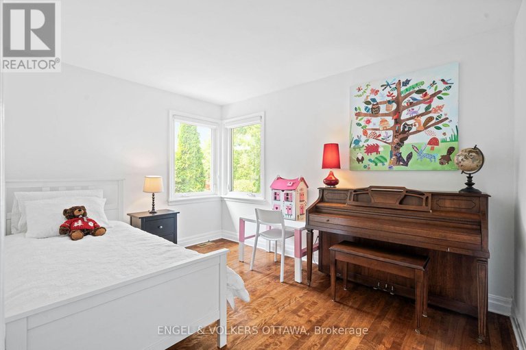 28726493/249-faircrest-road/alta-vistafaircrest-heights/ottawa/ontario/K1H5C9_32