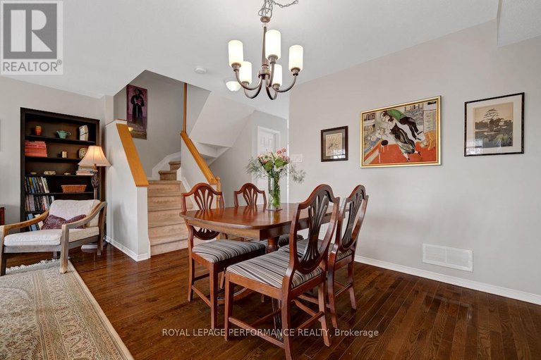 29378688/175-arcola-private/overbrookcastle-heights/ottawa/ontario/K1K4W9_18