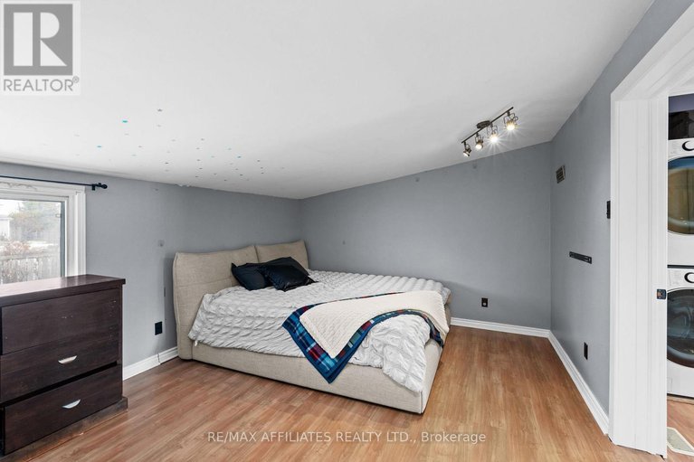 29140915/3091-cedar-beach-lane/north-grenville-twp-kemptville-south/north-grenville/ontario/K0G1J0_18