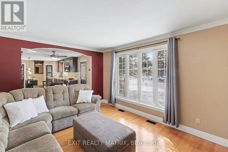 29356025/4603-anderson-road-e/carlsbad-springs/ottawa/ontario/K0A1K0_4