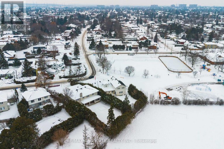 29327360/1444-normandy-crescent/carleton-heights/ottawa/ontario/K2C0N6_42