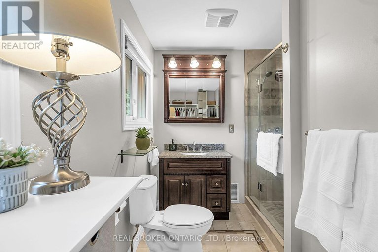 28758919/19-sunset-drive/augusta-twp/augusta/ontario/K0E1T0_13