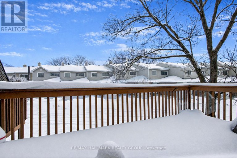 29293423/7-86-esterlawn-private/mckellar-heightsglabar-park/ottawa/ontario/K2A4C1_3