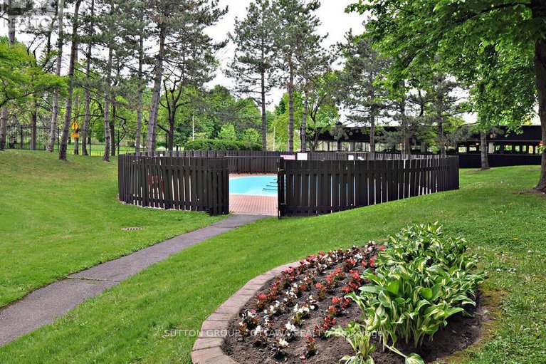 28867900/203-2951-riverside-drive/mooneys-bayriverside-park/ottawa/ontario/K1V8W6_39