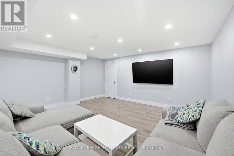 29613579/408-nestleton-street/avalon-east/ottawa/ontario/K4A0W3_41