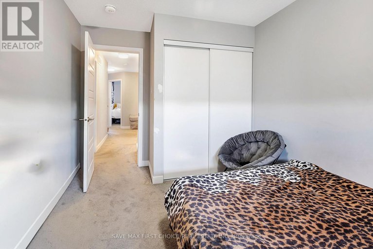 29051195/2070-winsome-terrace/fallingbrookgardenway-south/ottawa/ontario/K4A5M9_20