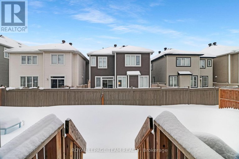 29350506/918-kilbirnie-drive/half-moon-bay/ottawa/ontario/K2J6G2_31