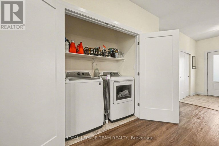 29646950/121-grasshopper-lane/kanata-north-east/ottawa/ontario/K0A1T0_16