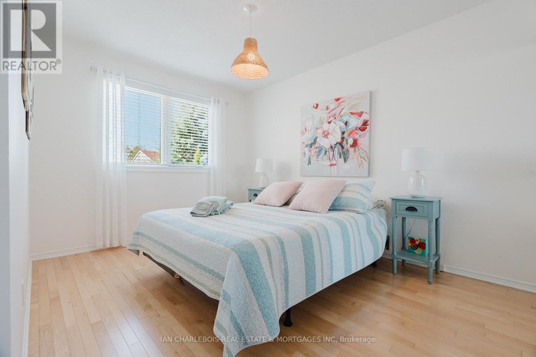 29631308/583-apollo-way/fallingbrookpineridge/ottawa/ontario/K4A1T7_32