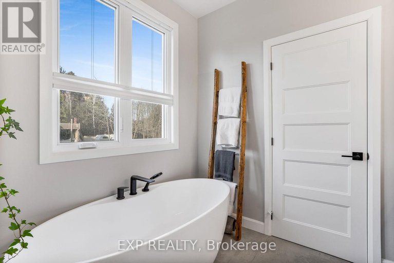 28534739/1579-rollin-road/clarencerockland-twp/clarence-rockland/ontario/K0A3N0_17
