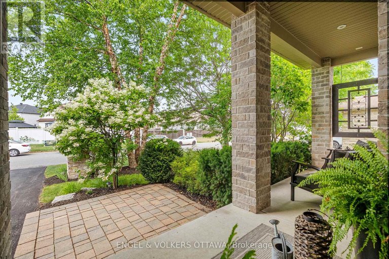 29512841/407-landswood-way/stittsville-south/ottawa/ontario/K2S0A3_3