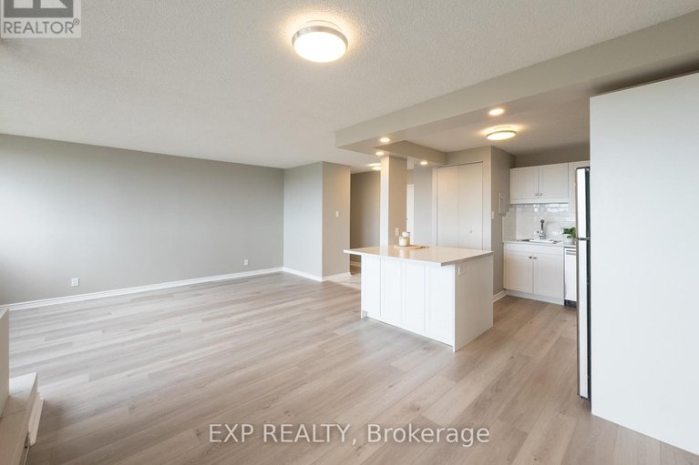 28516157/808-1285-cahill-drive-e/south-keys/ottawa/ontario/K1V9A7_12