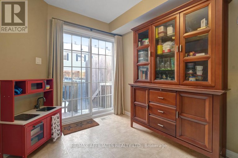 29156732/462-templeford-avenue/emerald-meadowstrailwest/ottawa/ontario/K2M0B8_19