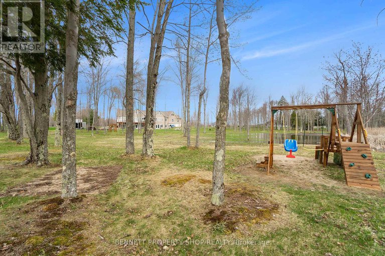 28319568/638-west-point-drive/drummondnorth-elmsley-north-elmsley-twp/drummondnorth-elmsley/ontario/K7H3C7_33
