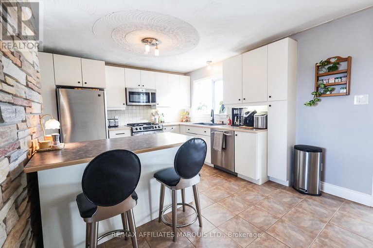 29134297/66-jean-street/alexandria/north-glengarry/ontario/K0C1A0_3