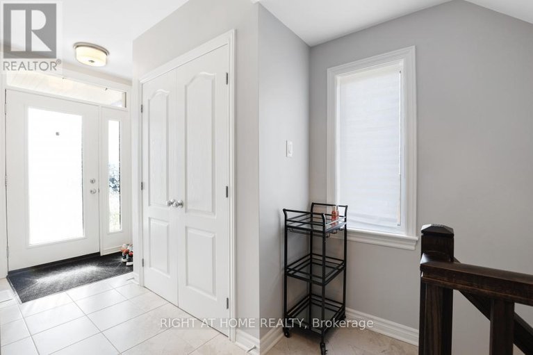 29632648/895-antonio-farley-street/camelot/ottawa/ontario/K1K2Z1_4