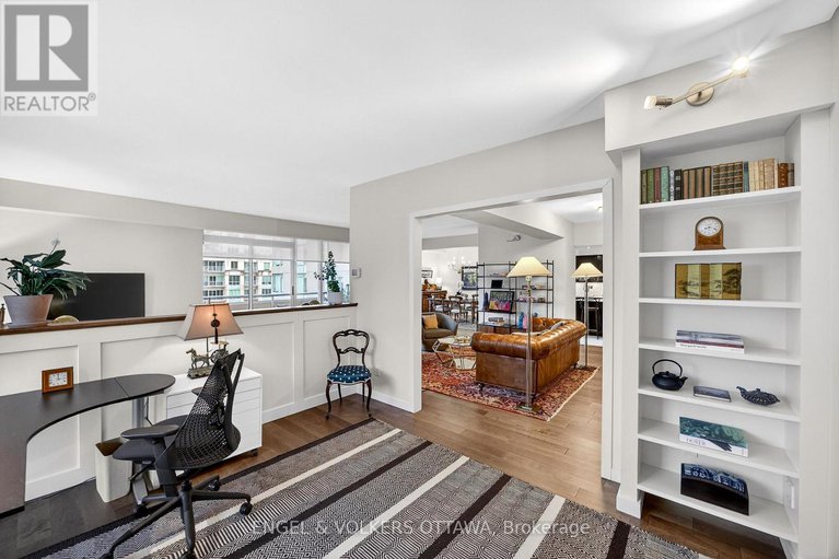 29385389/2404-160-george-street/lower-townbyward-market/ottawa/ontario/K1N9M2_28