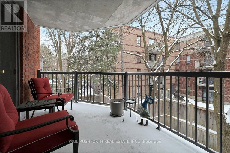 29615589/202-939-north-river-road/overbrook/ottawa/ontario/K1K3V2_25