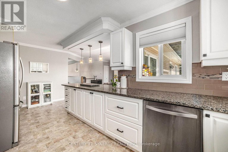 28648159/2938-gagne-road/clarencerockland-twp/clarence-rockland/ontario/K0A2A0_11