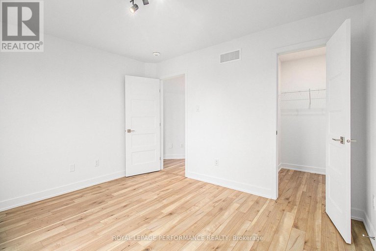 28530482/76-rutile-street/clarencerockland-twp/clarence-rockland/ontario/K4K0M6_17