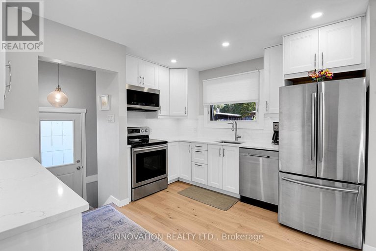 28969214/2569-hanlon-avenue/queensway-terrace-north/ottawa/ontario/K2B7X2_11