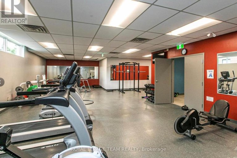 29231241/200-260-brittany-drive/viscount-alexander-park/ottawa/ontario/K1K4M2_40