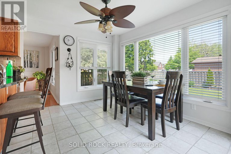 28474669/41-framingham-crescent/cedargrovefraserdale/ottawa/ontario/K2J3J4_7