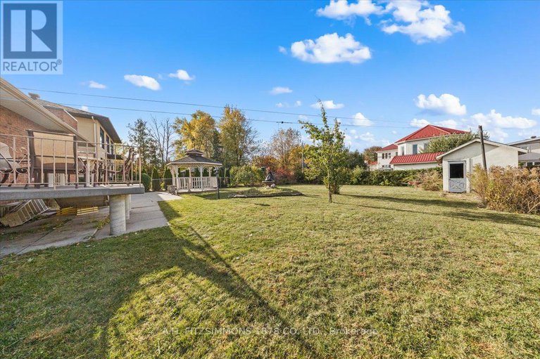 29009459/1538-claymor-avenue/carleton-heights/ottawa/ontario/K2C1T1_49
