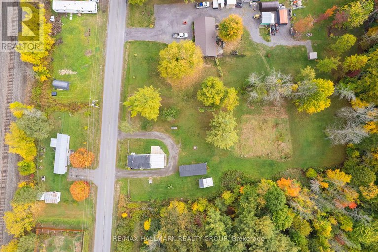 29155780/10450-clark-road/north-dundas-mountain-twp/north-dundas/ontario/K0E1S0_27