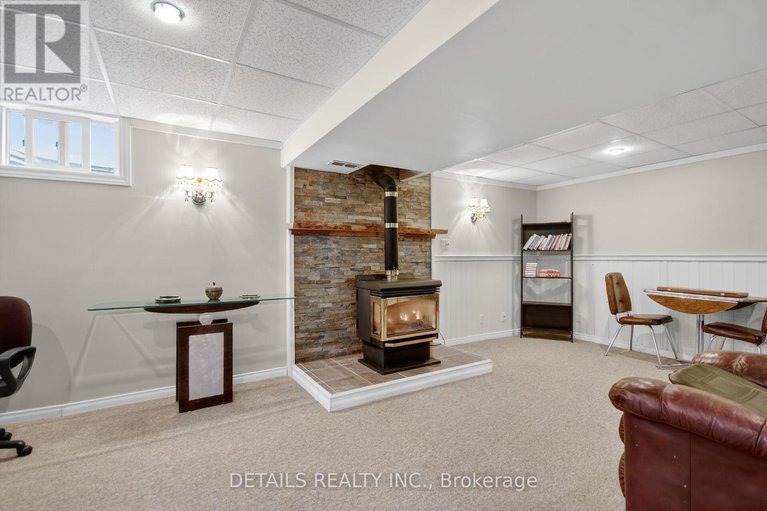 29262354/175-dunlop-crescent/village-of-russell/russell/ontario/K4R1B3_21