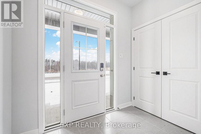 29079889/6360-ottawa-street-w/goulbourn-twp-from-franktown-rdsouth-to-rideau/ottawa/ontario/K0A2Z0_2