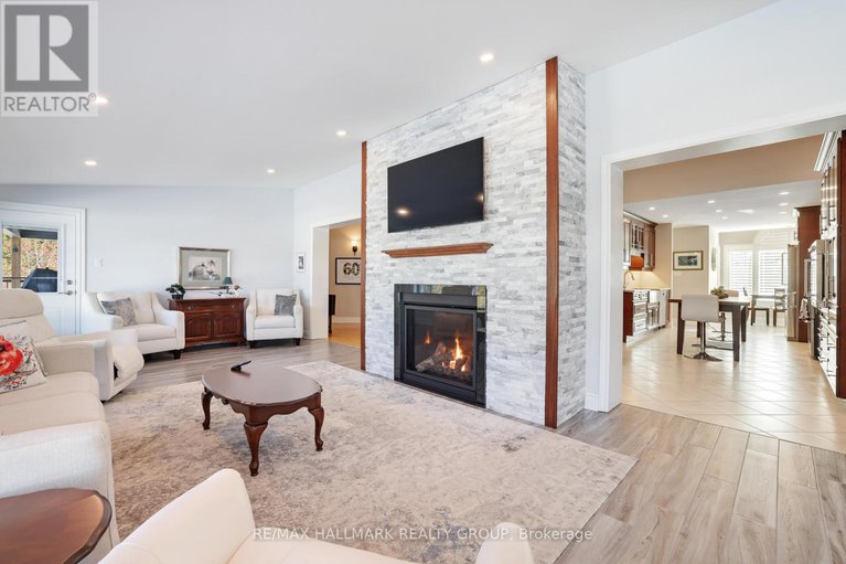 29345717/112-oak-lane/drummond-n-elmsley-drummond-twp/drummondnorth-elmsley/ontario/K7H3C8_20