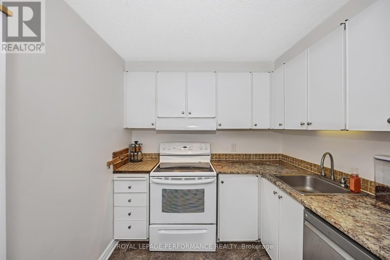 29082199/308-415-greenview-avenue/britannia/ottawa/ontario/K2B8G5_13