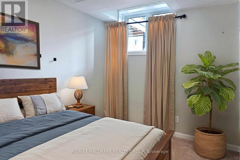 28841819/c-500-eldorado-private/morgans-grantsouth-march/ottawa/ontario/K2K1X9_17