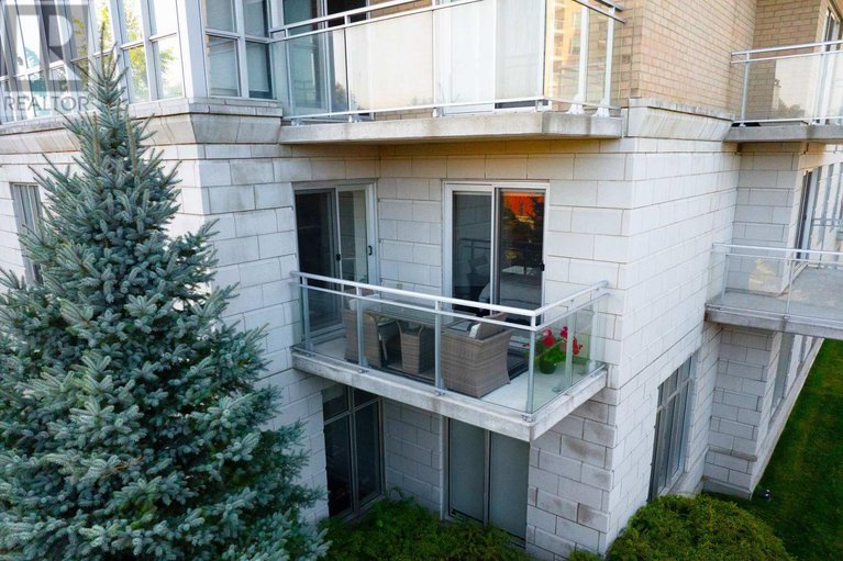 29258983/207-90-landry-street/vanier/ottawa/ontario/K1L0A9_27