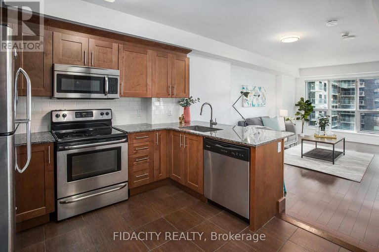 28466126/1105-242-rideau-street/sandy-hill/ottawa/ontario/K1N0B7_8