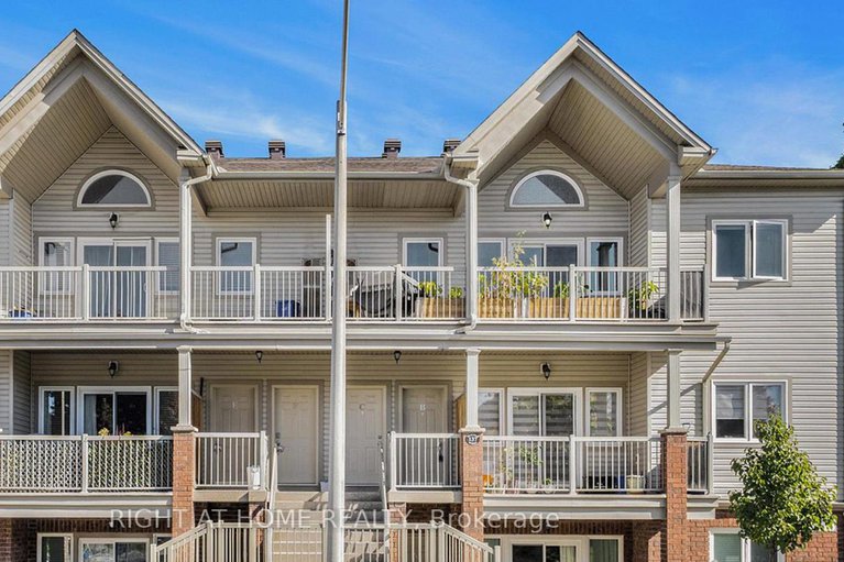 29075245/c-137-oldfield-street/barrhaven-east/ottawa/ontario/K2G7C7_1