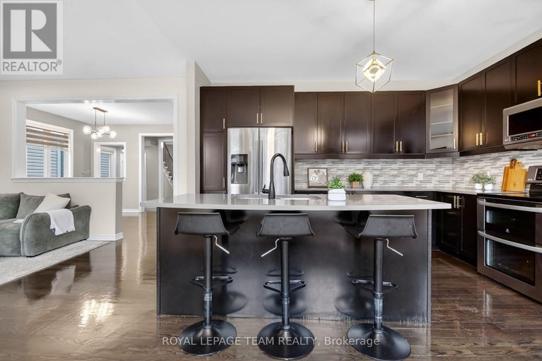 29592416/522-brigatine-avenue/stittsville-north/ottawa/ontario/K2S0P6_16