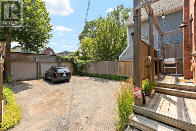 28628506/576-maclaren-street/ottawa-centre/ottawa/ontario/K1R5K9_37