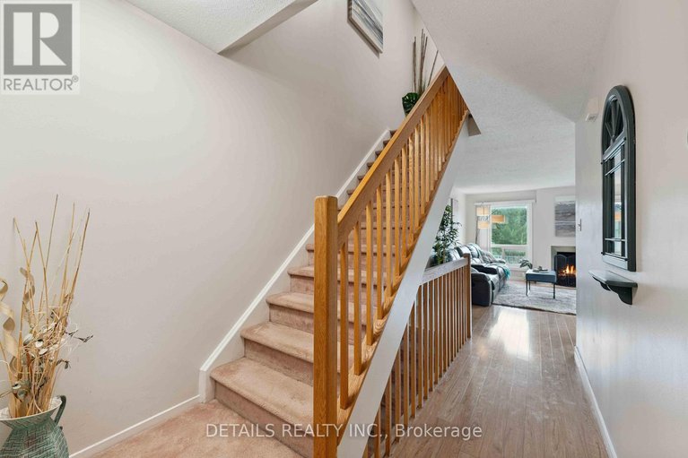 28599127/1537-briarfield-crescent/fallingbrookridgemount/ottawa/ontario/K4A1Z9_16