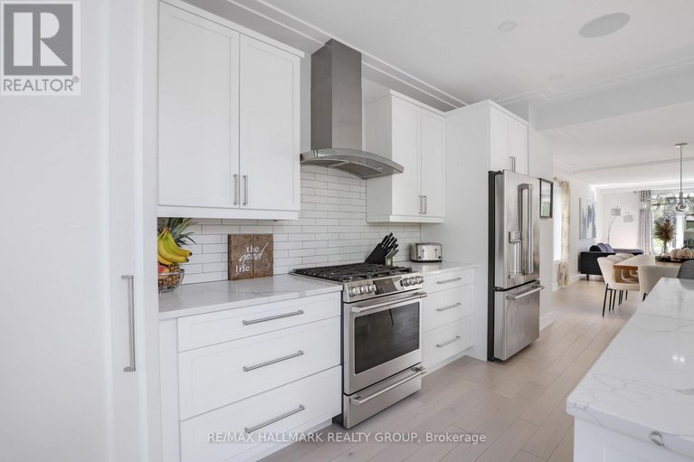 29296779/668-mansfield-avenue/laurentianview/ottawa/ontario/K2A2T6_16