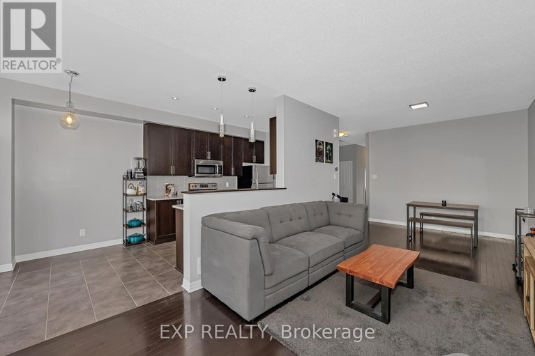 28867908/503-knotridge-street-n/mer-bleuebradley-estatesanderson-park/ottawa/ontario/K1W0A8_9