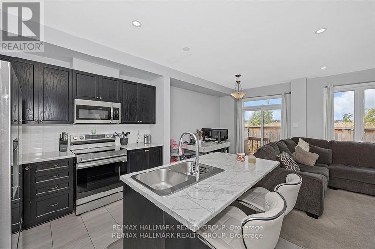 28589386/568-prominence-way/avalon-east/ottawa/ontario/K4A5K9_11