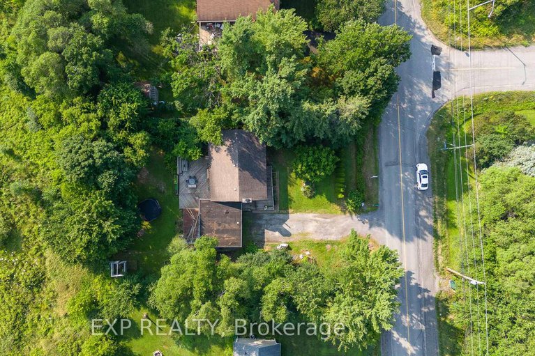 28615553/1807-old-second-line-road/kanata-north-west/ottawa/ontario/K2K1X7_40