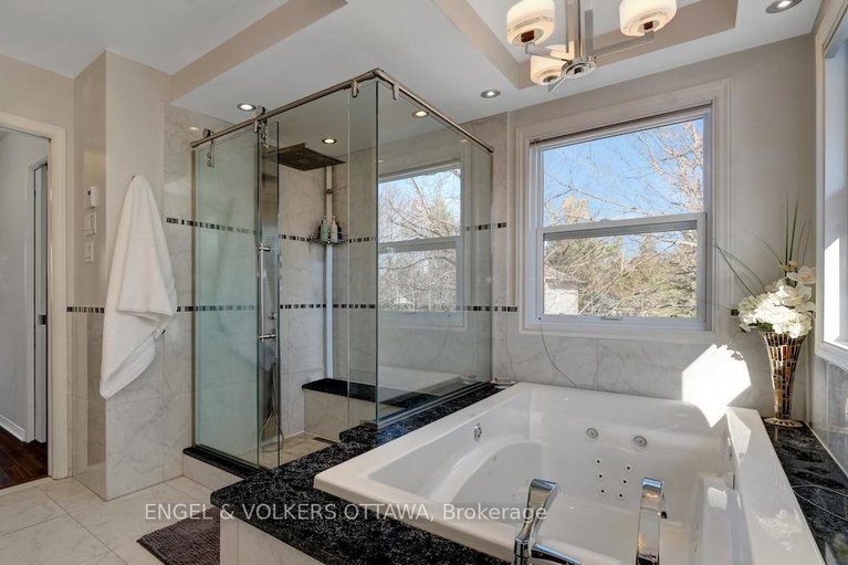 29581812/1263-randboro-crescent/navan/ottawa/ontario/K4B1K7_31