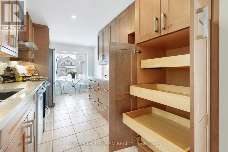 29444898/49-vesta-street/cedargrovefraserdale/ottawa/ontario/K2J3Z1_23