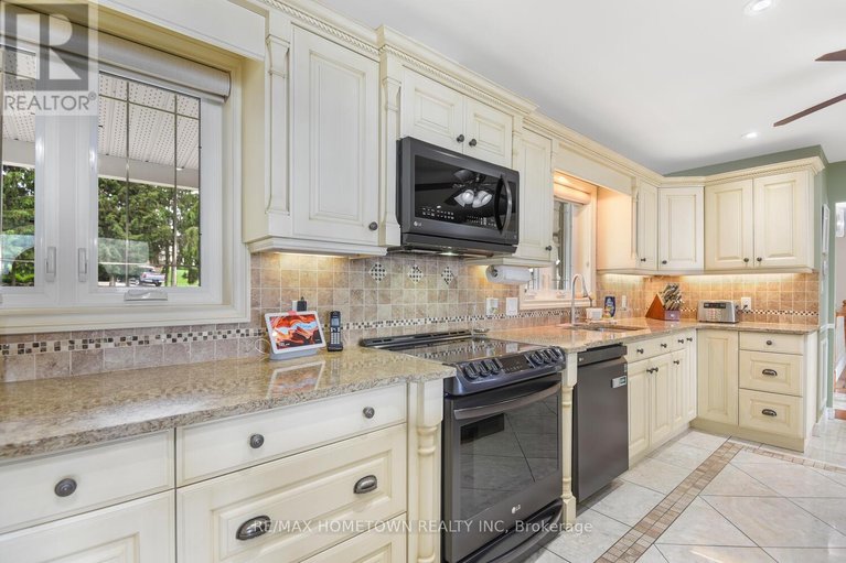 29688535/1111-burnside-drive/augusta-twp/augusta/ontario/K6V5T1_17