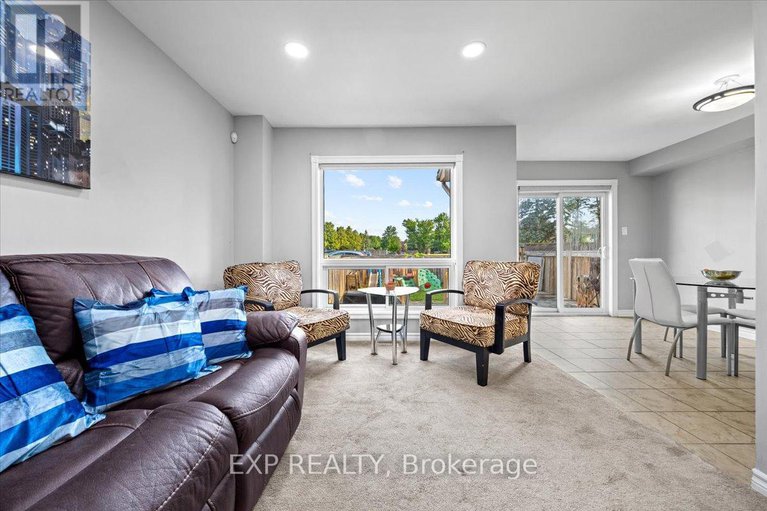 28594729/93-cedarock-drive/bridlewood/ottawa/ontario/K2M2H5_7