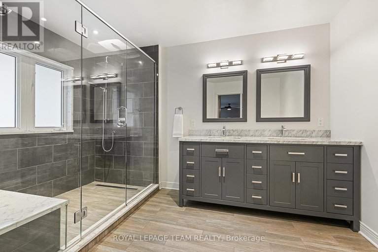 29619101/844-giant-cedars-crescent/riverside-southgloucester-glen/ottawa/ontario/K1V1N9_31